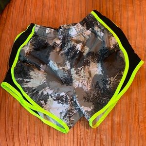 Nike Dri Fit Tempo Shorts